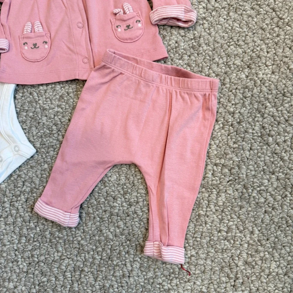 Carters Baby Girls 3 Piece Bunny Set Pink White‎ I Love My Daddy Size 3 Months